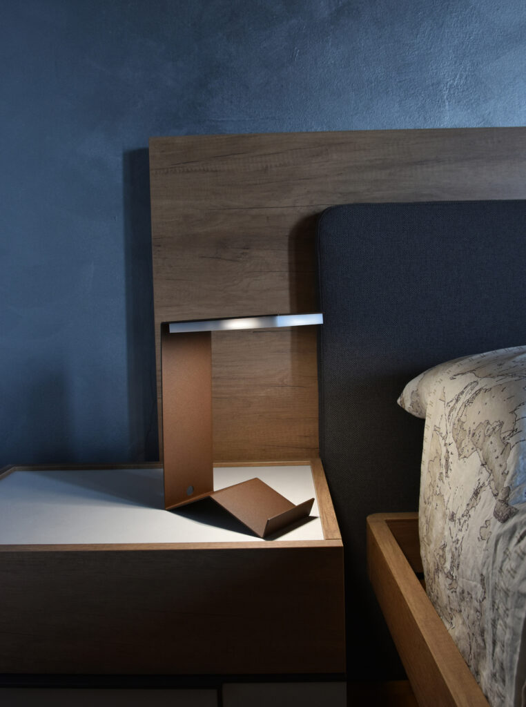 PADO CORTEN LETTO ACCESA